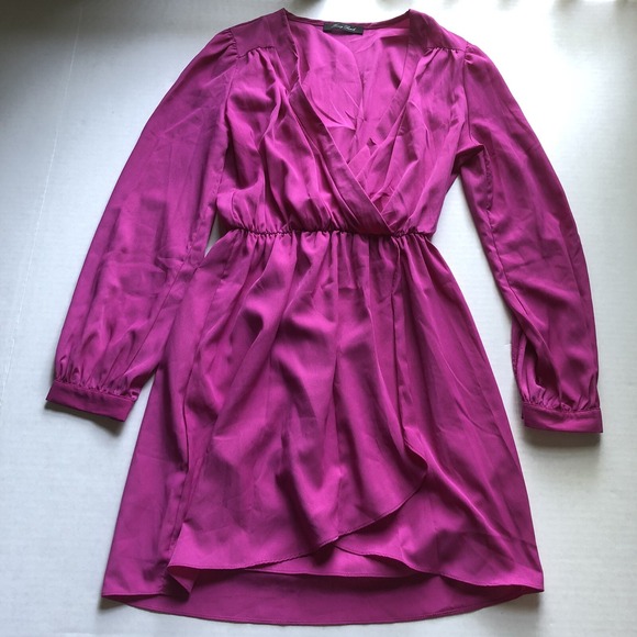 Honey Punch Dresses & Skirts - Honey Punch Solid Pink Long Sleeve Faux Wrap Dress Sz S A367